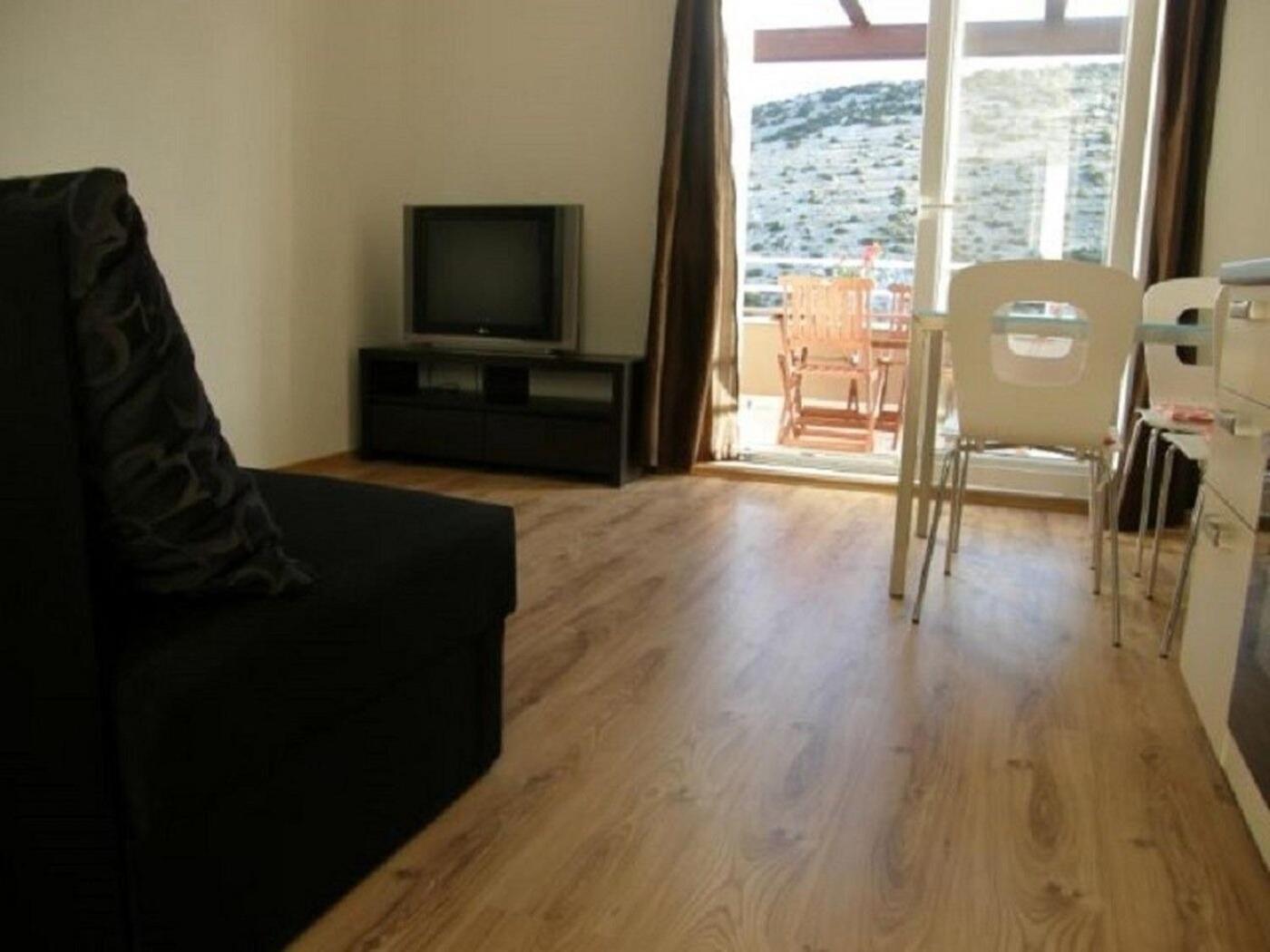 Apartments Ljubi Vinišće Eksteriør billede